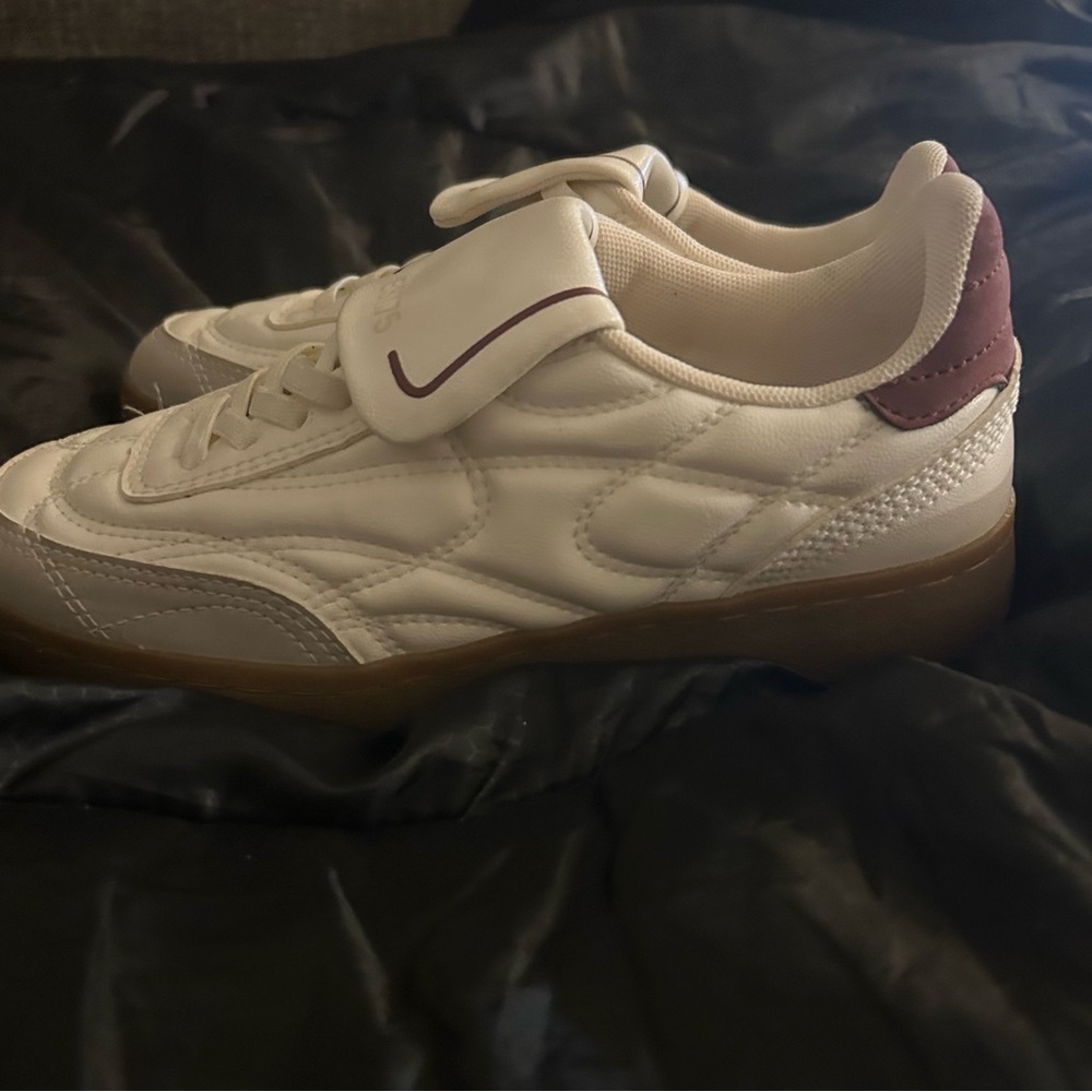 Zara Kids Sneakers in Cream and Tan
